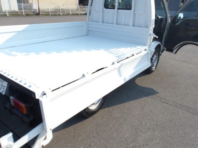 中古平ボディ ニッサン バネット