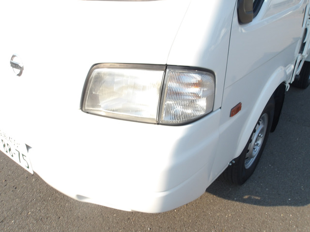 中古平ボディ ニッサン バネット