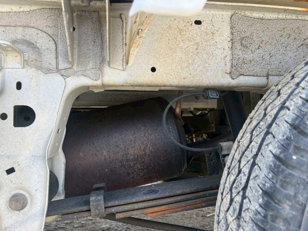 中古高所作業車 スズキ 