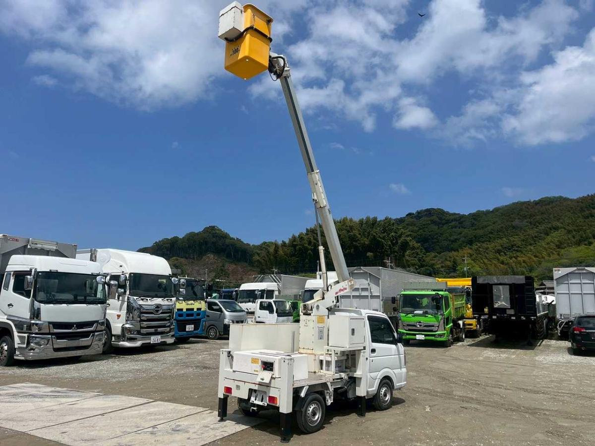 中古高所作業車 スズキ 