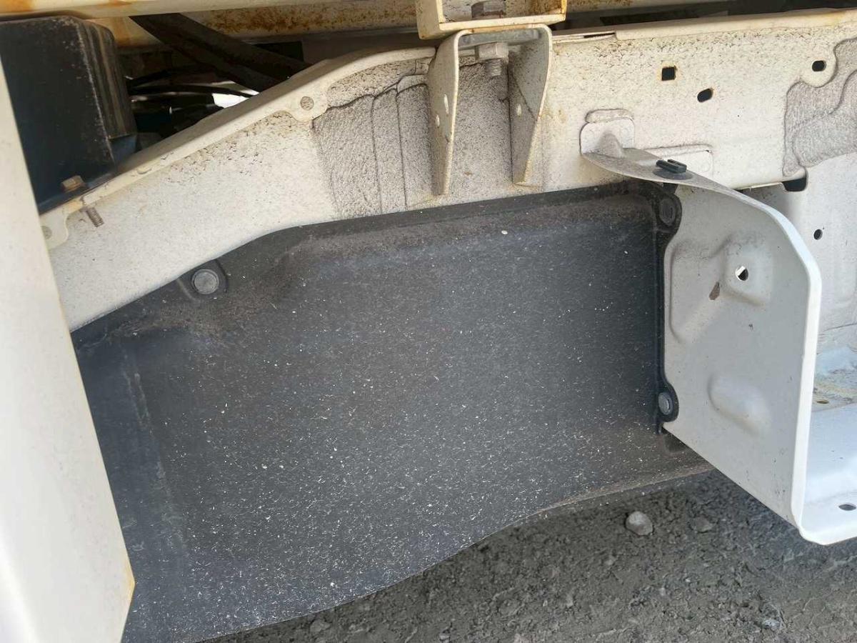 中古高所作業車 スズキ 