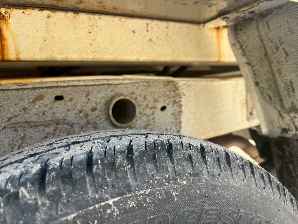 中古高所作業車 スズキ 