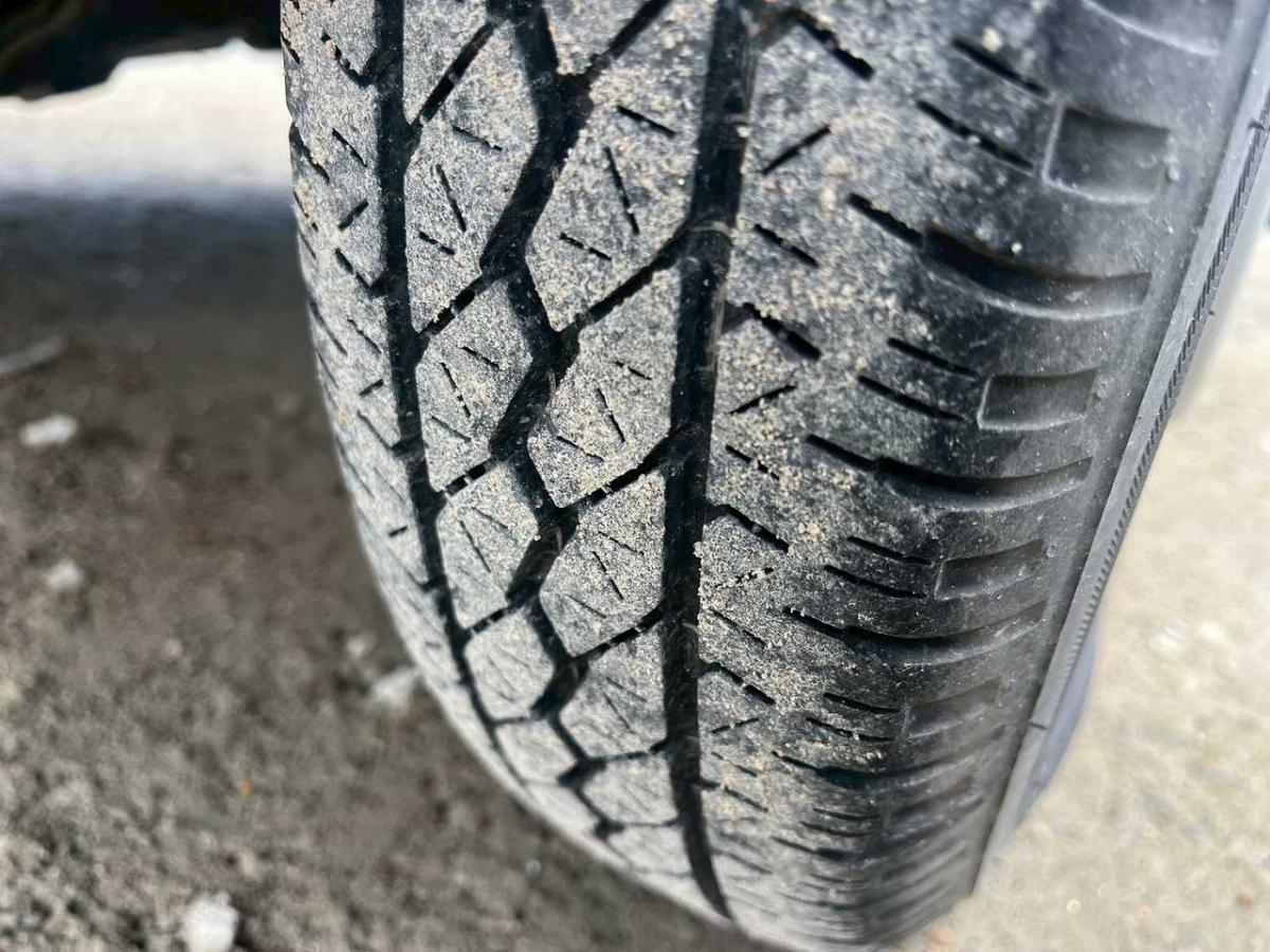 中古高所作業車 スズキ 