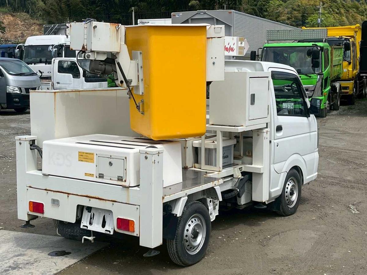 中古高所作業車 スズキ 