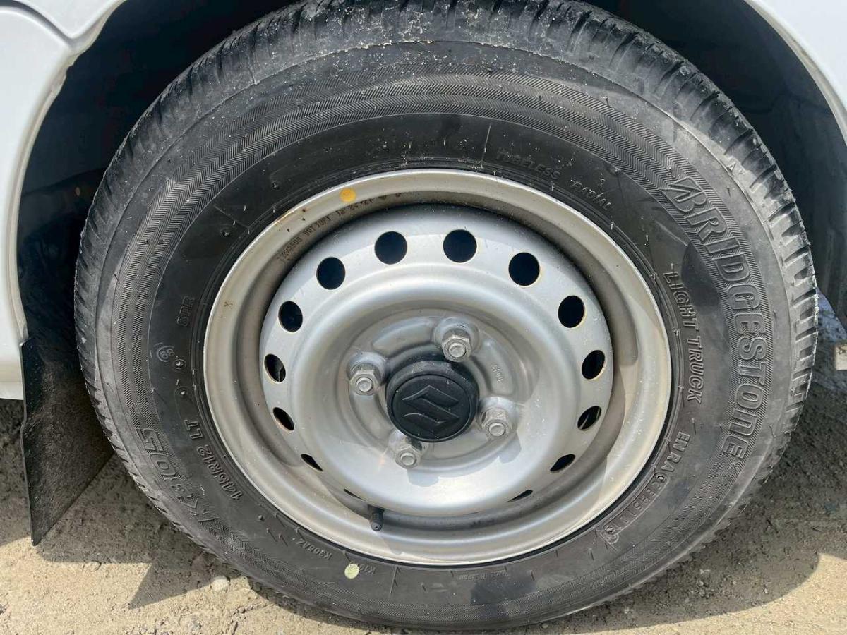 中古高所作業車 スズキ 