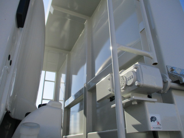 中古ダンプ いすゞ ギガ