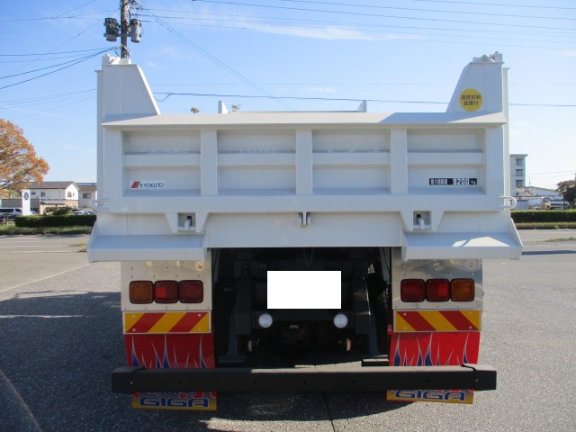 中古ダンプ いすゞ ギガ