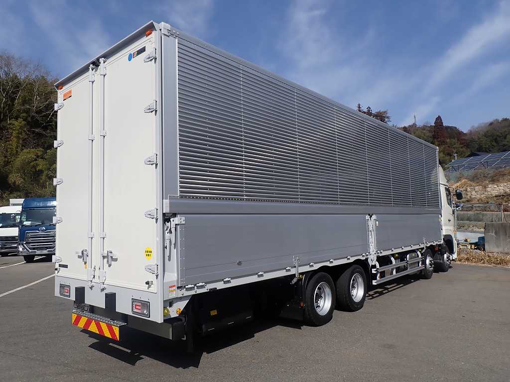 中古アルミウィング 日野 プロフィア