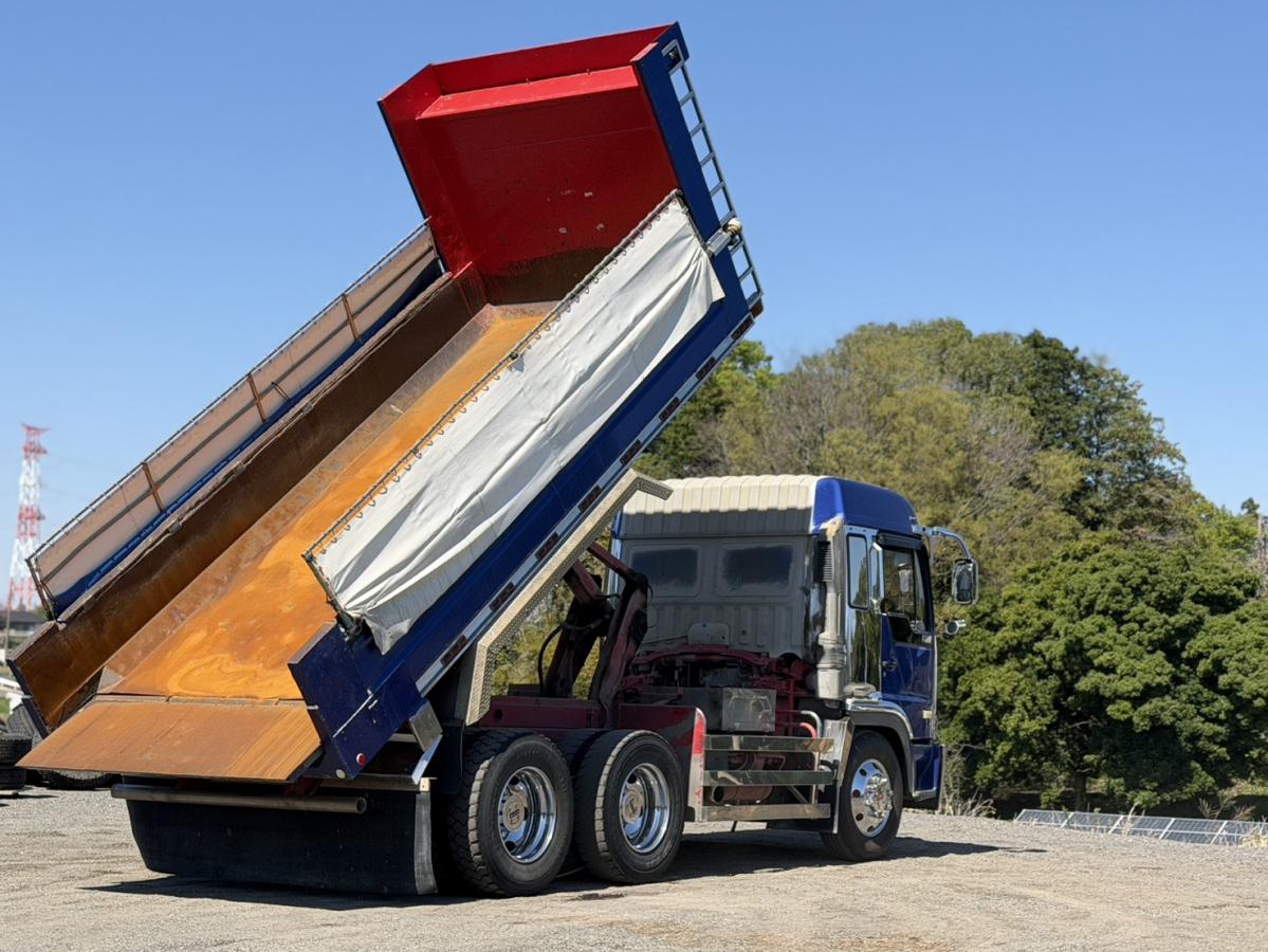 中古ダンプ 日野 プロフィア