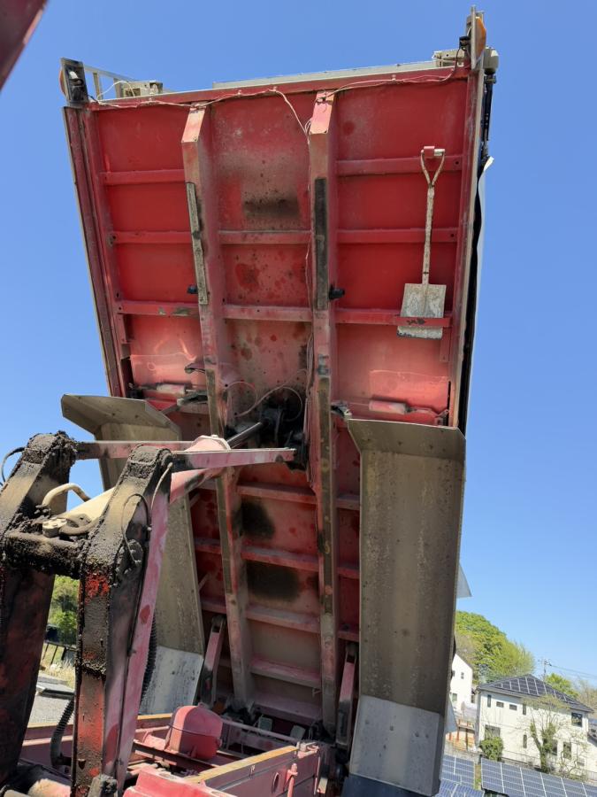 中古ダンプ 日野 プロフィア