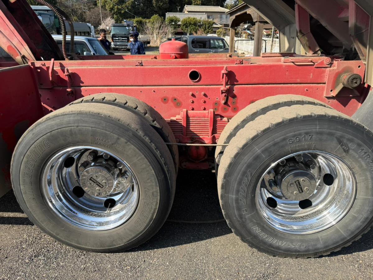 中古ダンプ 日野 プロフィア