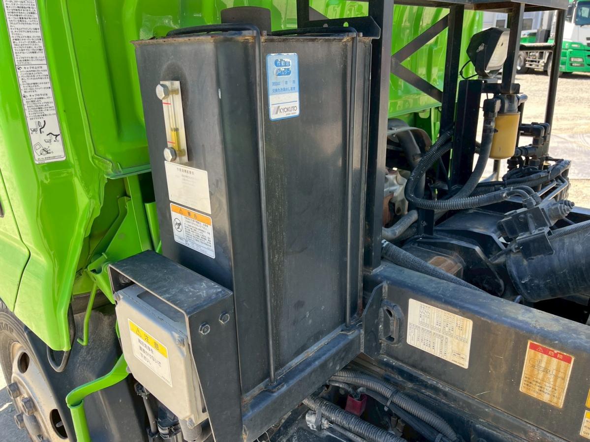 中古コンテナ車 日野 デュトロ