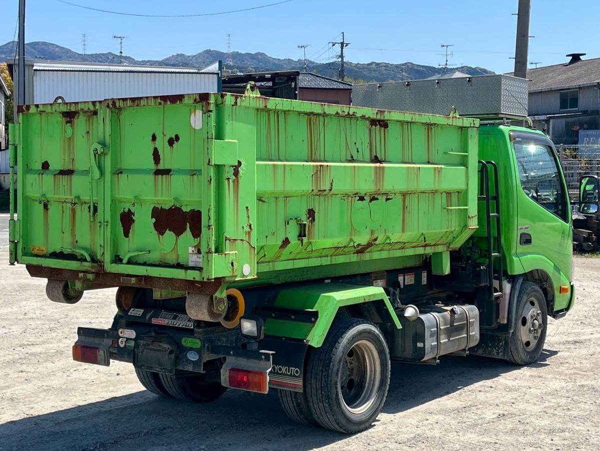 中古コンテナ車 日野 デュトロ