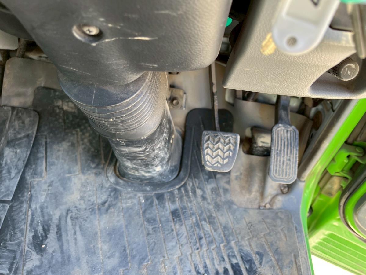 中古コンテナ車 日野 デュトロ