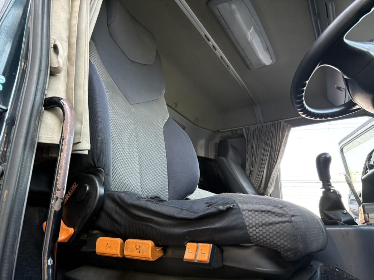 中古冷凍ウィング 日野 プロフィア