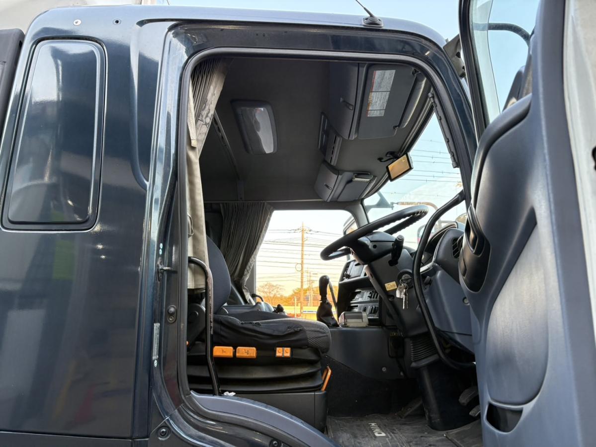 中古冷凍ウィング 日野 プロフィア