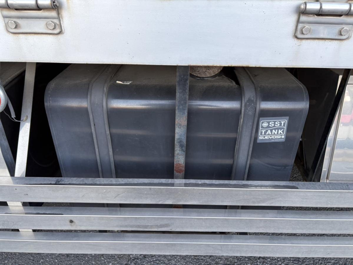 中古冷凍ウィング 日野 プロフィア