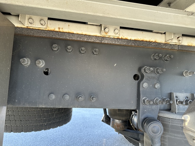 中古アルミウィング UDトラックス クオン