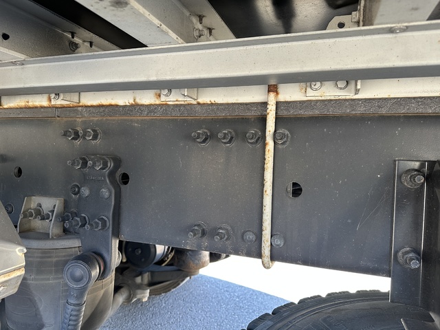 中古アルミウィング UDトラックス クオン