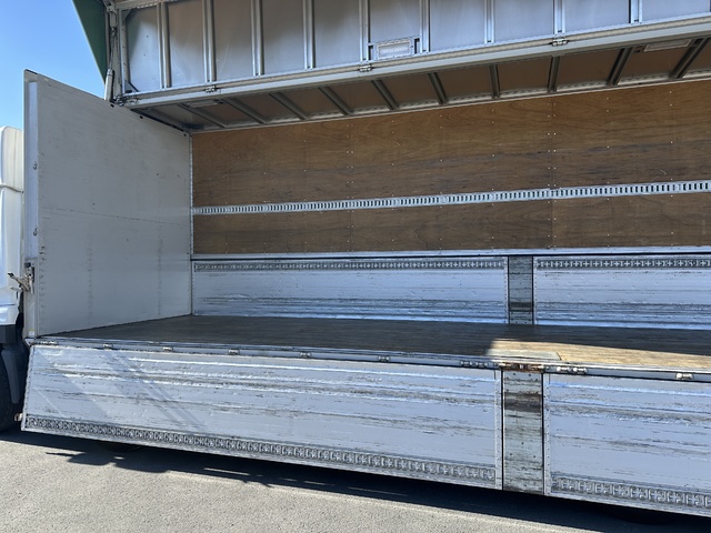 中古アルミウィング UDトラックス クオン