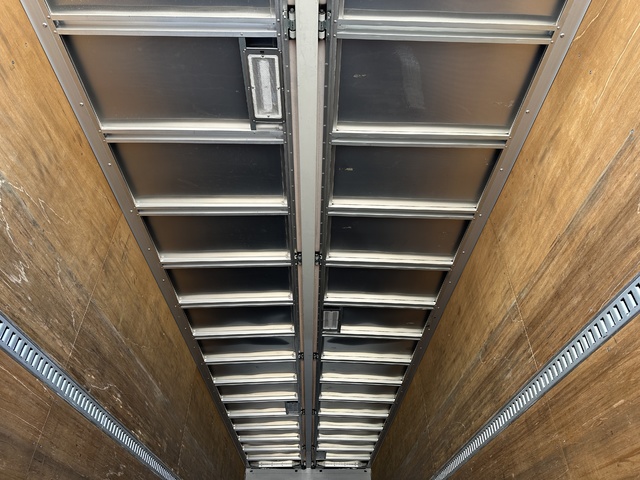 中古アルミウィング UDトラックス クオン