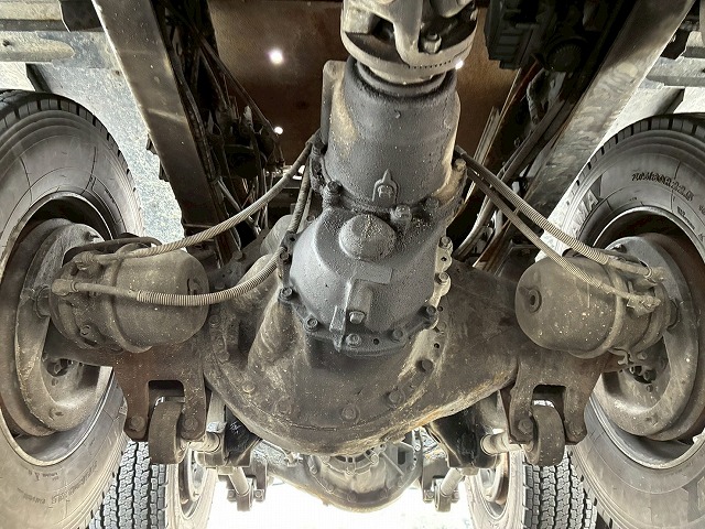 中古トラクタ 三菱ふそう スーパーグレート