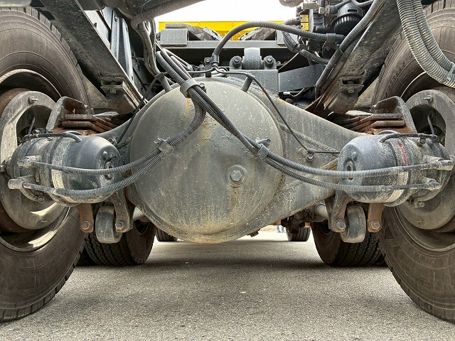 中古トラクタ 三菱ふそう スーパーグレート