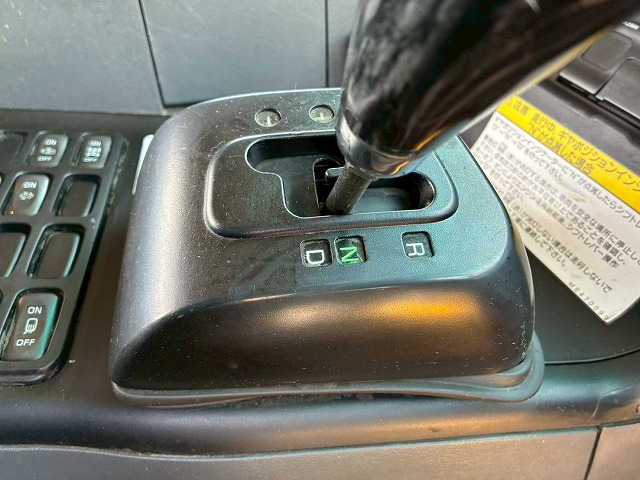 中古トラクタ 三菱ふそう スーパーグレート