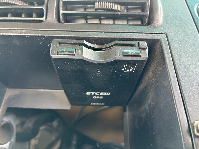 中古トラクタ 三菱ふそう スーパーグレート