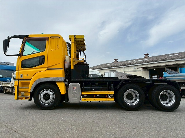 中古トラクタ 三菱ふそう スーパーグレート