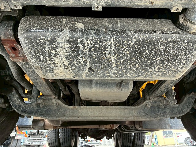 中古トラクタ 三菱ふそう スーパーグレート