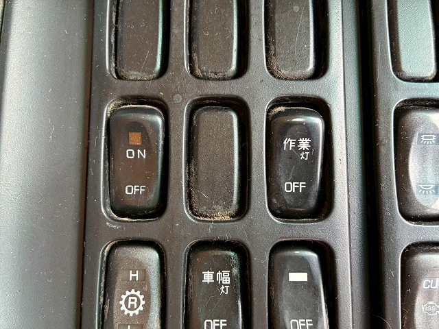 中古トラクタ 三菱ふそう スーパーグレート