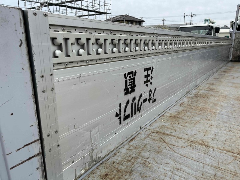 中古平アルミブロック いすゞ フォワード