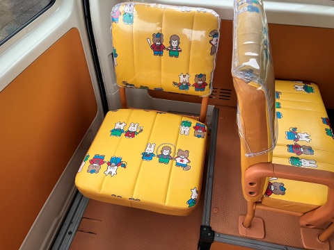 中古バス トヨタ ハイエース