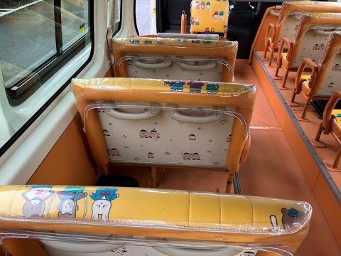 中古バス トヨタ ハイエース