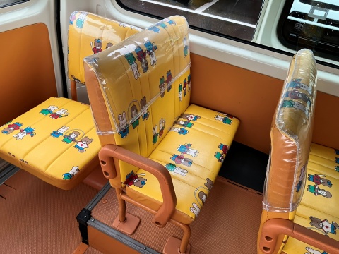 中古バス トヨタ ハイエース