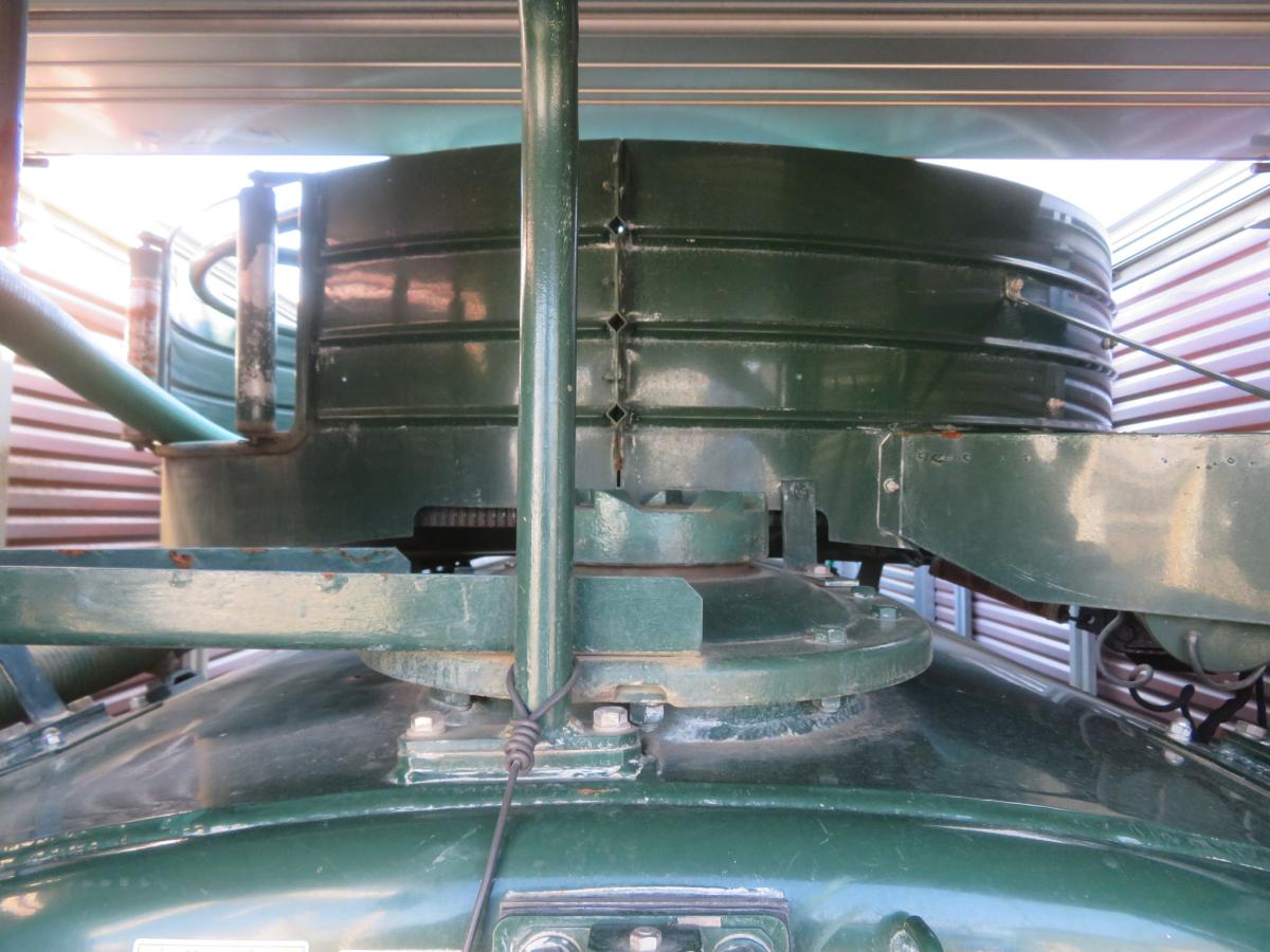 中古糞尿車(バキュームカー) 日野 デュトロ