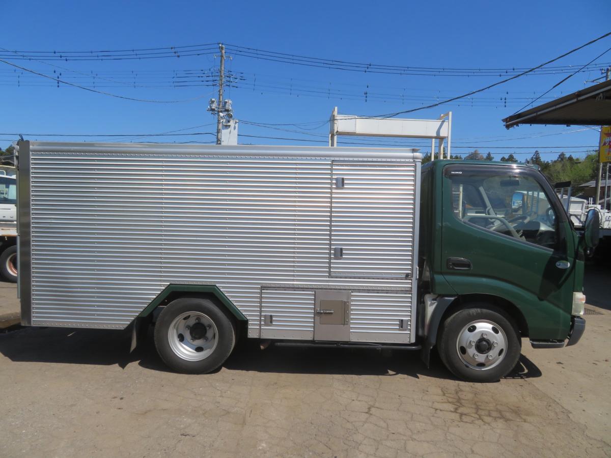 中古糞尿車(バキュームカー) 日野 デュトロ