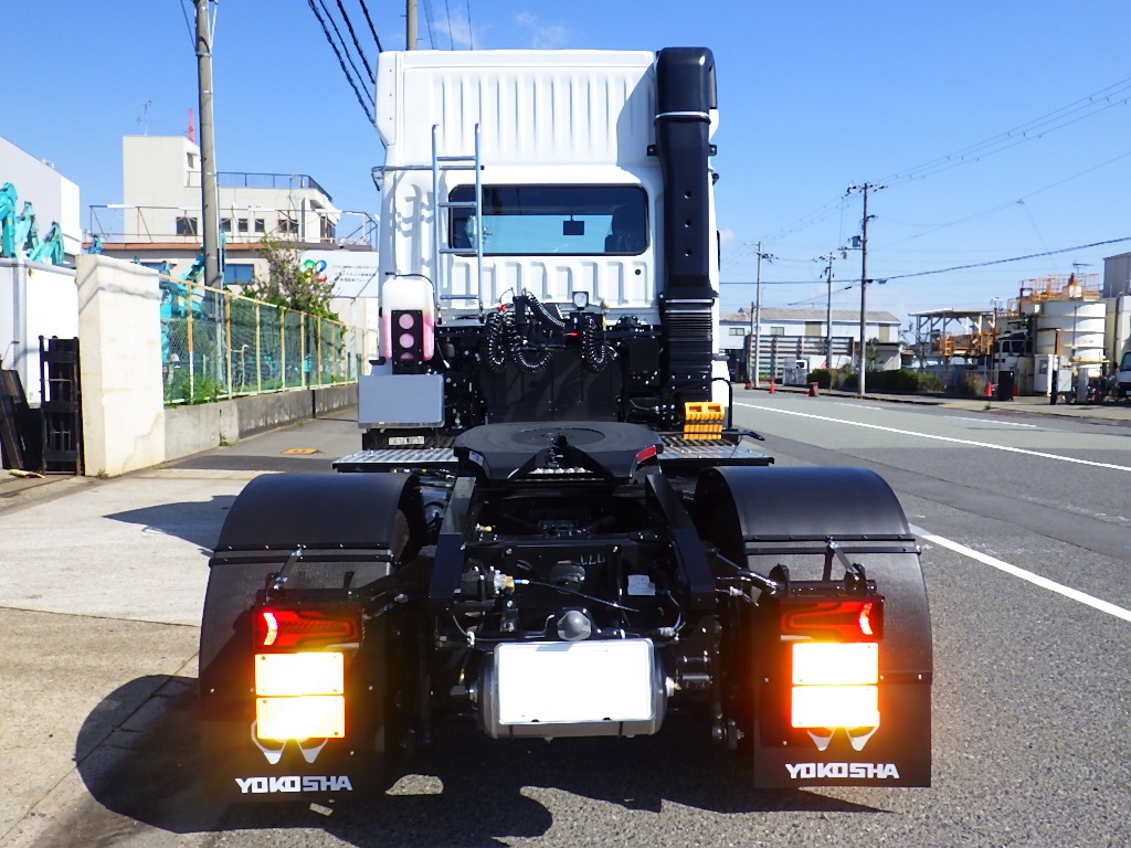 中古トラクタ 三菱ふそう スーパーグレート