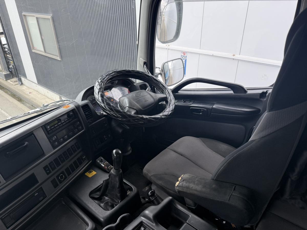 中古ダンプ 日野 プロフィア /日野 プロフィア ダンプ H28 中古