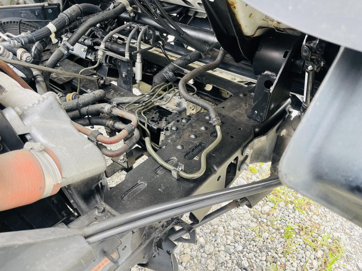 中古冷凍バン いすゞ エルフ