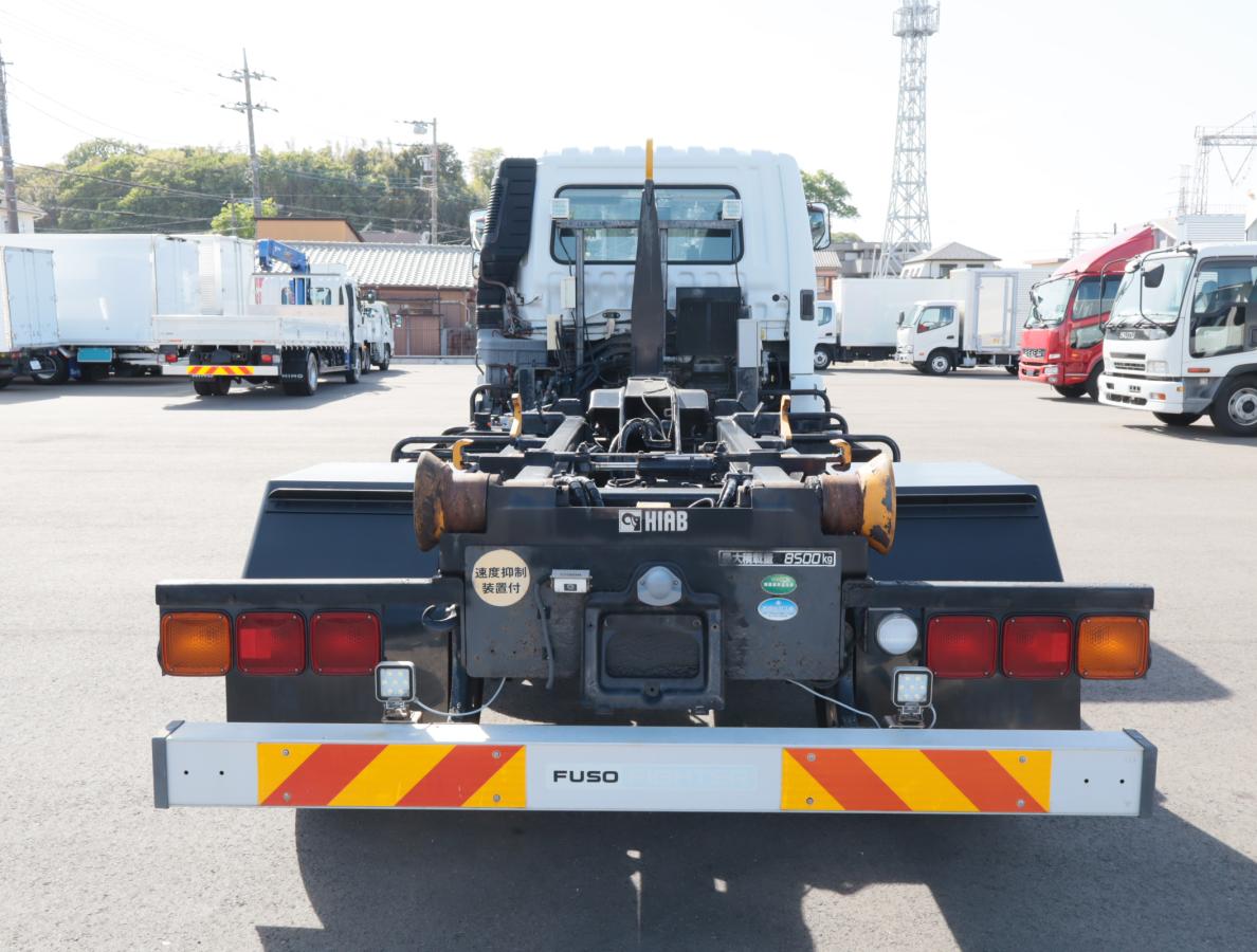 中古コンテナ車 三菱ふそう ファイター