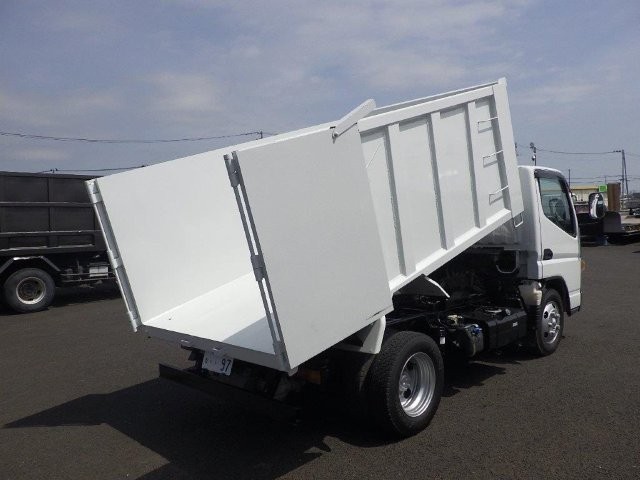 中古深ダンプ 三菱ふそう キャンター