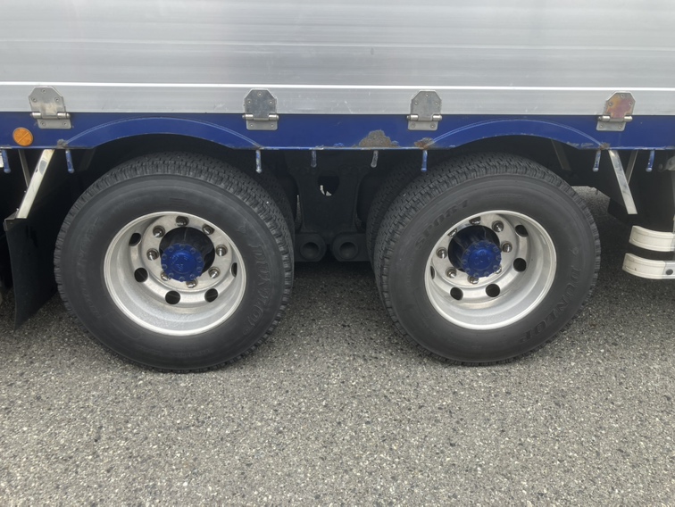 中古平アルミブロック 日野 