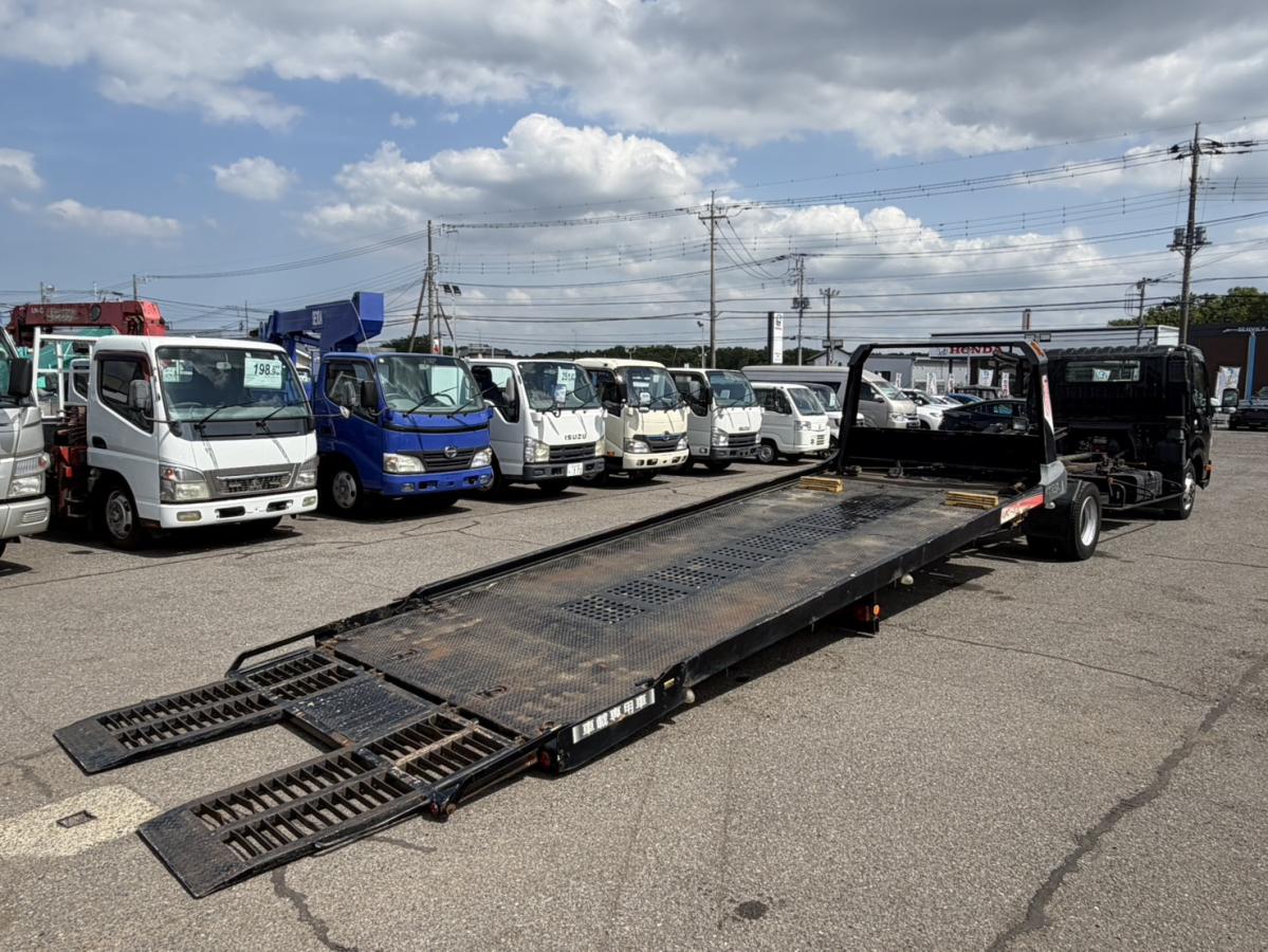 中古キャリアカー(積載車) 日野 デュトロ /古河ユニック製セーフティー