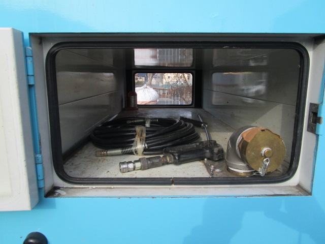 中古清掃車 三菱 