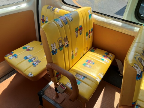 中古バス トヨタ ハイエース