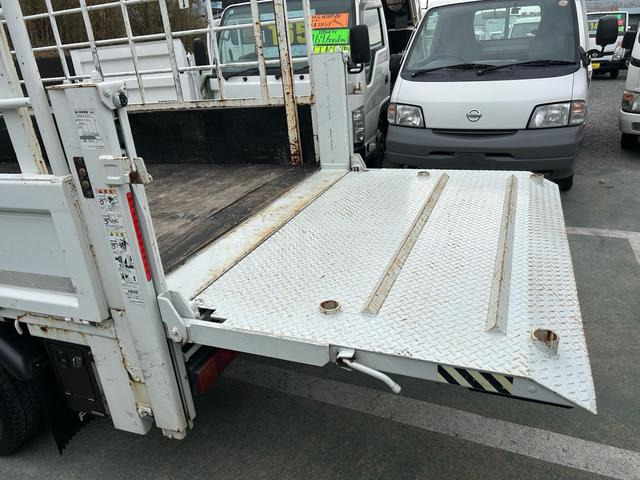 中古ダンプ 三菱ふそう キャンター
