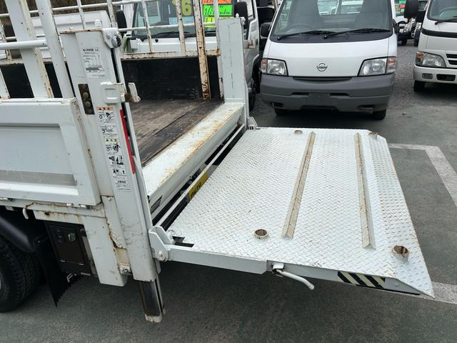 中古ダンプ 三菱ふそう キャンター