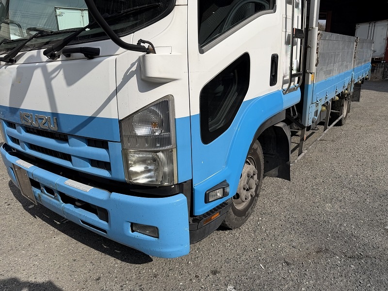 中古平ボディ いすゞ フォワード
